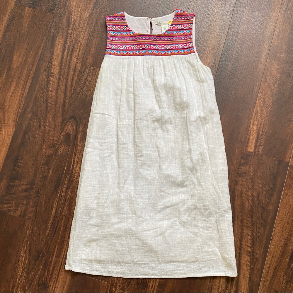 C&C California White Knee Length Shift Dress with Embroidered Collar